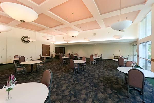 Apple Tree dining room